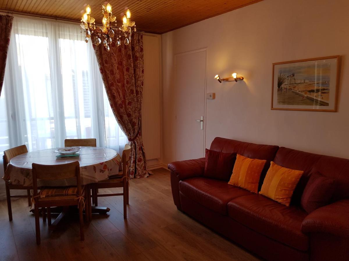 Appartement Vue Sur Mer Les Sables-dʼOlonne Extérieur photo